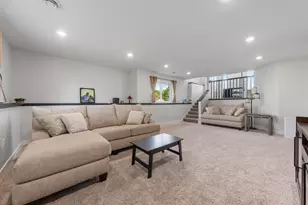 1220 Ivy Wy, Faribault, MN 55021 - Photo 33