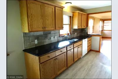 2208 Wentworth Avenue, South Saint Paul, MN 55075 - Photo 7