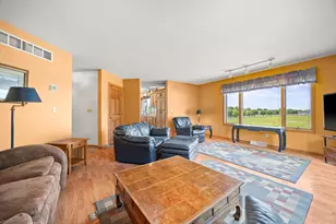 1450 Jefferson St SE, Hutchinson, MN 55350 - Photo 9