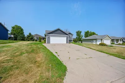 407 N 9th Street, Goodhue, MN 55027 - Photo 3