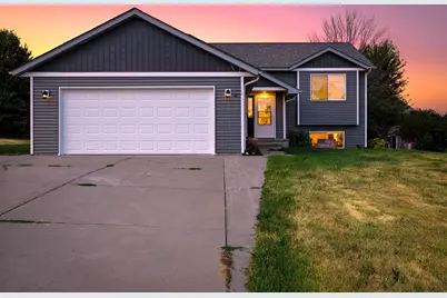407 N 9th Street, Goodhue, MN 55027 - Photo 3