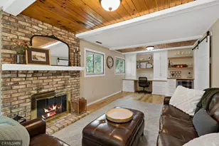 10581 Lake Fall Dr, Eden Prairie, MN 55347 - Photo 23