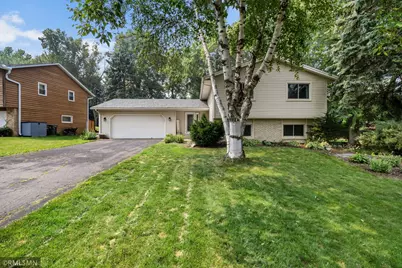 10581 Lake Fall Drive, Eden Prairie, MN 55347 - Photo 27