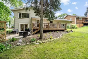 10581 Lake Fall Dr, Eden Prairie, MN 55347 - Photo 31