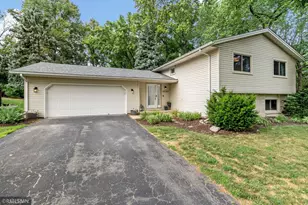 10581 Lake Fall Dr, Eden Prairie, MN 55347 - Photo 1