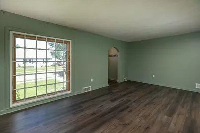 1108 12th Avenue NE, Rochester, MN 55906 - Photo 3