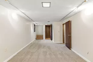 6481 Rath Dr, Woodbury, MN 55125 - Photo 23
