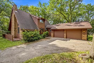 1817 Oregon Trail, Saint Cloud, MN 56301 - Photo 3