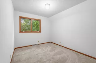 1817 Oregon Trail, Saint Cloud, MN 56301 - Photo 17