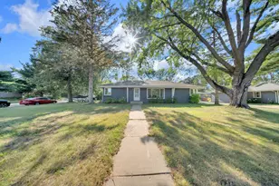2765 Merrill St, Roseville, MN 55113 - Photo 27