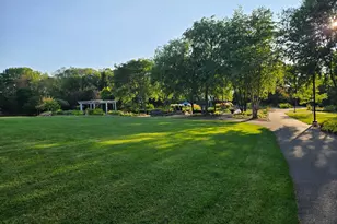 2765 Merrill St, Roseville, MN 55113 - Photo 39