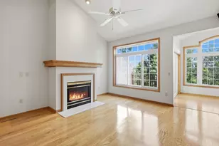 18220 Cattail Ct, Eden Prairie, MN 55346 - Photo 27
