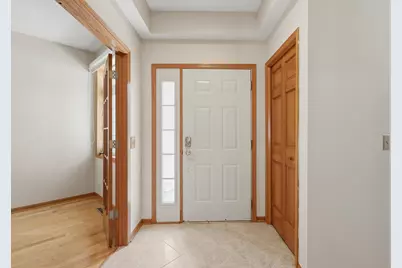18220 Cattail Court, Eden Prairie, MN 55346 - Photo 13