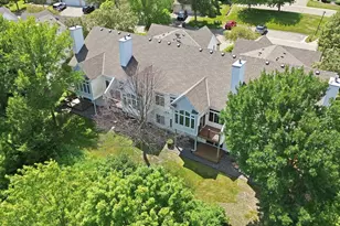 18220 Cattail Ct, Eden Prairie, MN 55346 - Photo 5