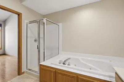 18220 Cattail Court, Eden Prairie, MN 55346 - Photo 39