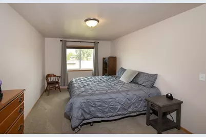 2524 31st Avenue S, Moorhead, MN 56560 - Photo 15