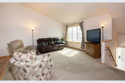 2524 31st Avenue S, Moorhead, MN 56560 - Photo 5