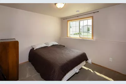 2524 31st Avenue S, Moorhead, MN 56560 - Photo 25