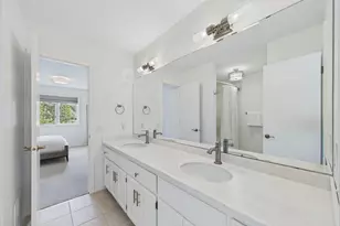 10670 57th Pl N, Plymouth, MN 55442 - Photo 15
