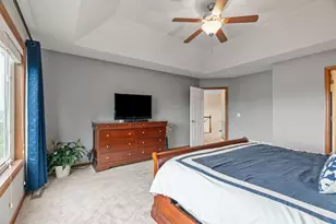950 Drew Dr, Woodbury, MN 55129 - Photo 25