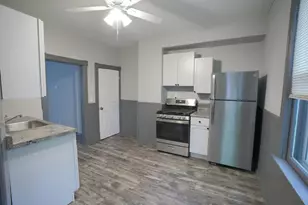 141 York Ave, Saint Paul, MN 55117 - Photo 3