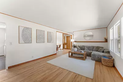 8584 Greystone Avenue S, Cottage Grove, MN 55016 - Photo 3