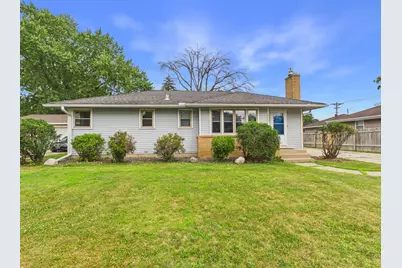 6306 Lee Avenue N, Brooklyn Center, MN 55429 - Photo 1