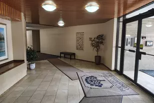 6670 Vernon Ave S, Edina, MN 55436 - Photo 3