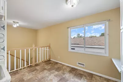 8855 Ironwood Avenue S, Cottage Grove, MN 55016 - Photo 5