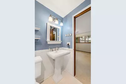 899 Lawnview Avenue, Shoreview, MN 55126 - Photo 21