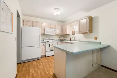 899 Lawnview Avenue, Shoreview, MN 55126 - Photo 9
