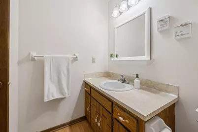 899 Lawnview Avenue, Shoreview, MN 55126 - Photo 15