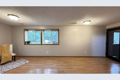 1416 Ridgeview Drive, Montevideo, MN 56265 - Photo 9