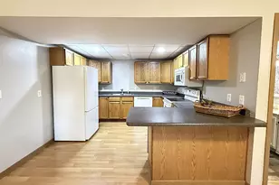 1416 Ridgeview Dr, Montevideo, MN 56265 - Photo 11