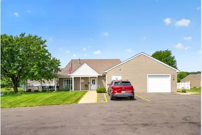 1906 Oak Tree Lane #B, Austin, MN 55912 - Photo 35