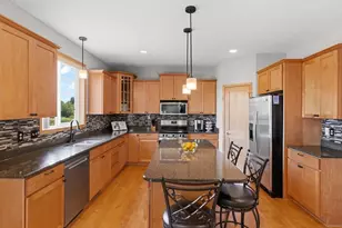 1576 Stoneybrook Dr, Lino Lakes, MN 55038 - Photo 7