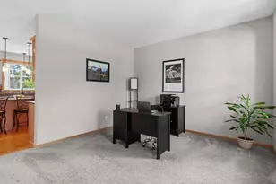 1576 Stoneybrook Dr, Lino Lakes, MN 55038 - Photo 5