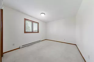 400 Beverly St, Wanamingo, MN 55983 - Photo 27