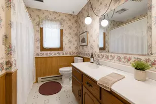 400 Beverly St, Wanamingo, MN 55983 - Photo 21