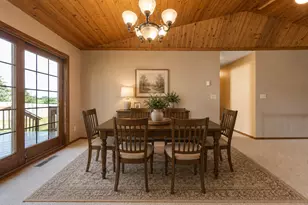 400 Beverly St, Wanamingo, MN 55983 - Photo 13