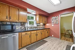 1412 Elm Ave N, Glencoe, MN 55336 - Photo 11