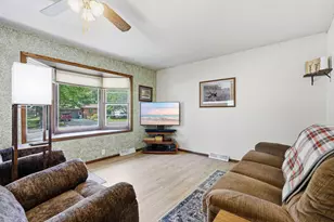1412 Elm Ave N, Glencoe, MN 55336 - Photo 5
