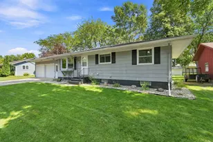 1412 Elm Ave N, Glencoe, MN 55336 - Photo 3