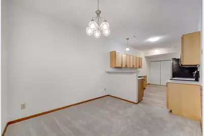 966 Princeton Avenue, Shakopee, MN 55379 - Photo 5