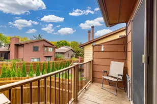5361 Emerald Way, Apple Valley, MN 55124 - Photo 7