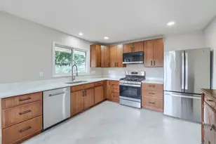 3694 Upper 73rd St E, Inver Grove Heights, MN 55076 - Photo 3