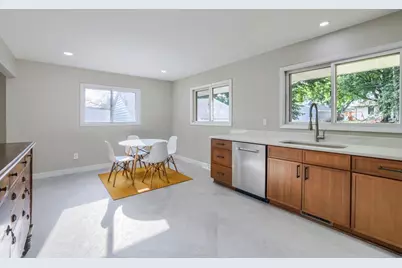 3694 Upper 73rd Street E, Inver Grove Heights, MN 55076 - Photo 5