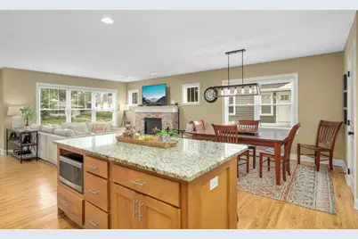 1636 Saunders Avenue, Saint Paul, MN 55116 - Photo 13