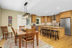 1636 Saunders Ave, Saint Paul, MN 55116 - Photo 9