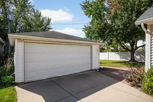 1636 Saunders Ave, Saint Paul, MN 55116 - Photo 35
